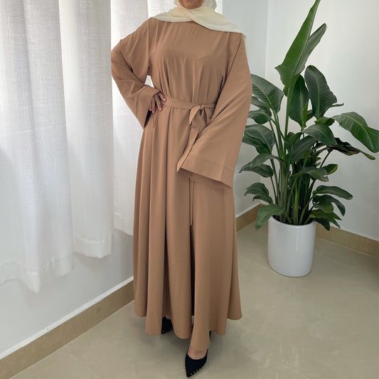 "Chic Comfort: Plus Size Muslim Dress Robes for Effortless Elegance"